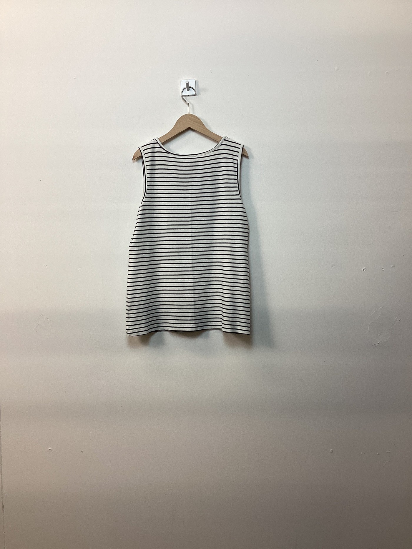 Re-Loved Rib Racer Vest Navy Stripe - Size 18 view 4