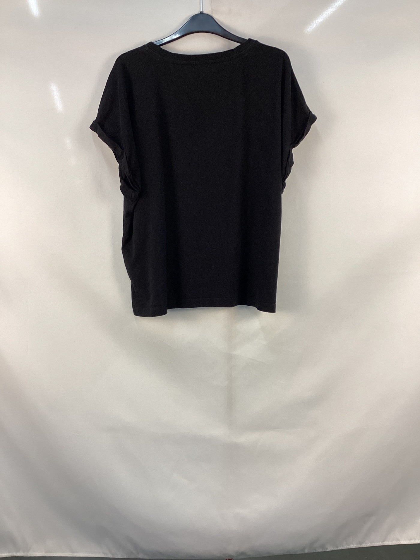 Re-Loved Black Roll Sleeve T-Shirt - Size 18 view 4