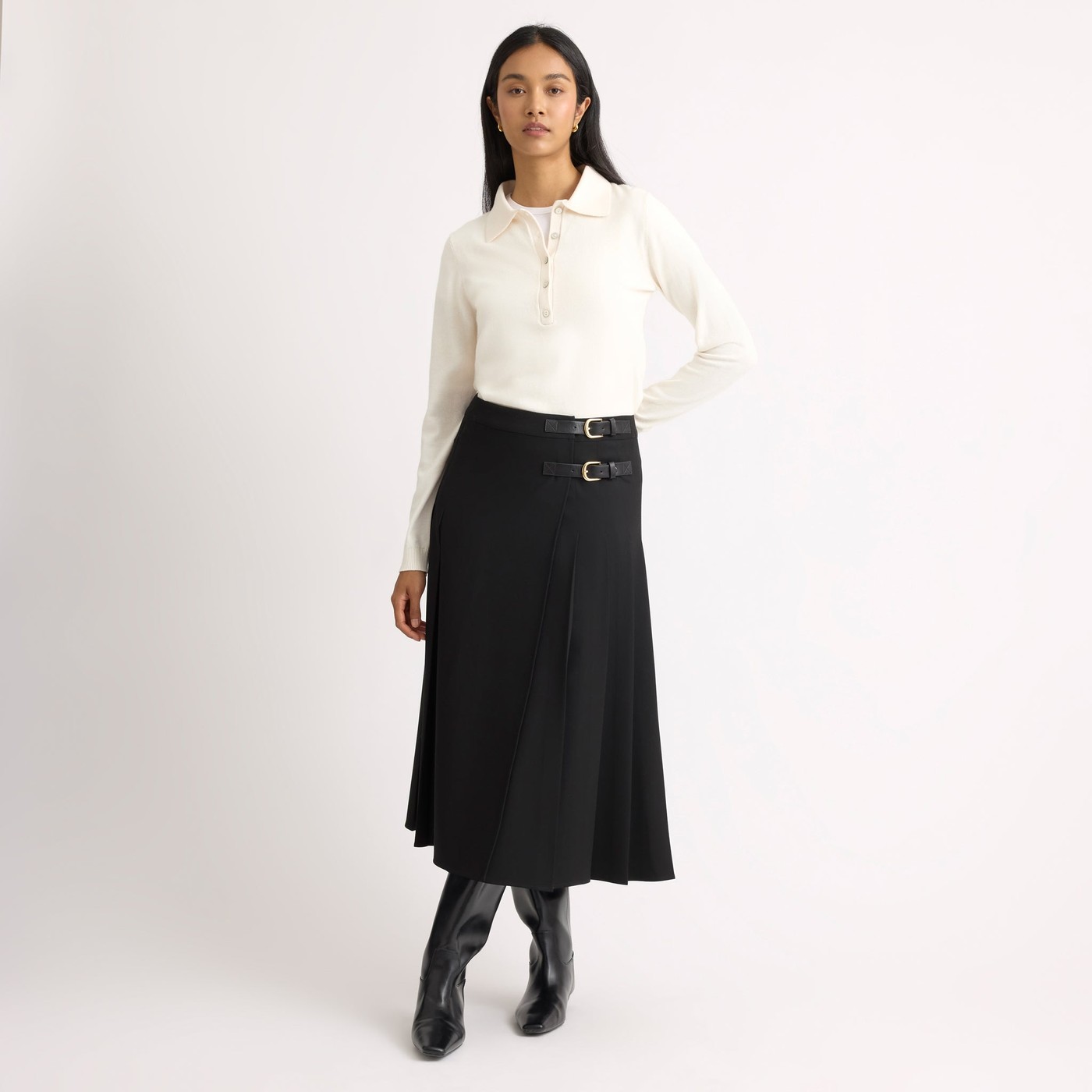 Black Tailored Kilt view 4