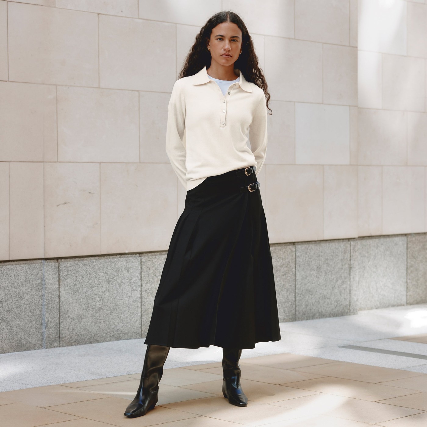 Black Tailored Kilt