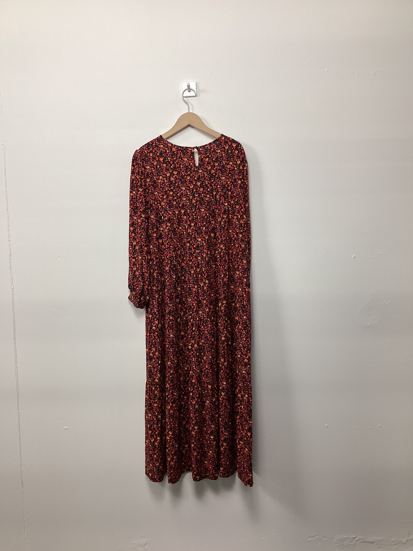 Re-Loved Floral Tiered Midi Dress - Size 12 view 4